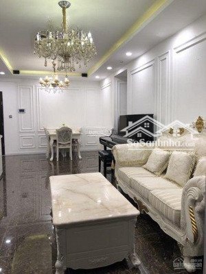 bán căn hộ chung cư green valley , diện tích 118m2 + 12m2 ô đậu xe ô to, 03pn, giá 10.750 tỷ