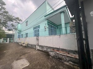 bán nhà riêng tại huỳnh tấn phát, 5,6 tỷ, dttt 100m2, 3pn, 2wc, q7, hcm