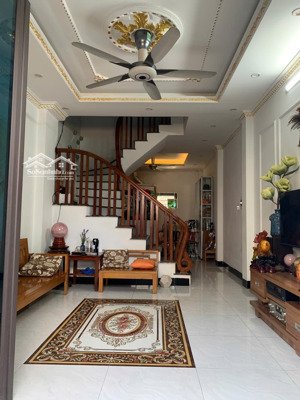 bán nhà 4 tầng, giá 4,xx tỷ, 35m2, 5pn yên nghĩa, hà nội