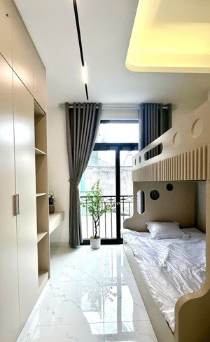 chưng cư mini mới tinh tại ngõ 82 mễ trì đồ đạc đầy đủ