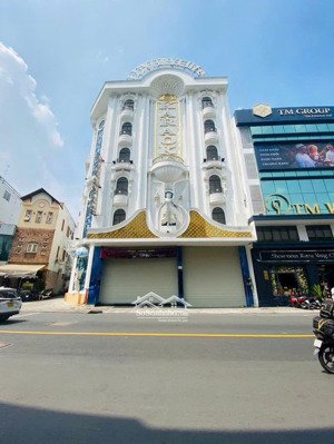 hạ chốt 36 tỷ - dòng tiền 200 triệu/th! bán tòa chdv an dương vương q5 - dt 6,5x20m hầm 7 tầng