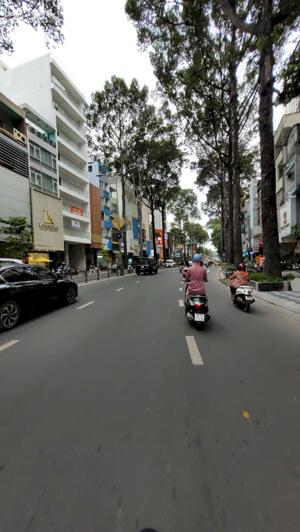 Bán nhà MT Ngay 3/2 P.11,Q.10 - 7,6x15m(6 Tầng +thang máy) - Gía: 58 tỷ