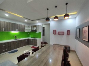 bán nhà đẹp 2 tầng x 80m2 mt đường 7m5 hoài thanh, mỹ an, ngũ hành sơn.