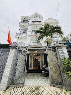 cho thuê nhà nguyên căn mặt tiền tl42, q12 3 lầu 12.5tr/th