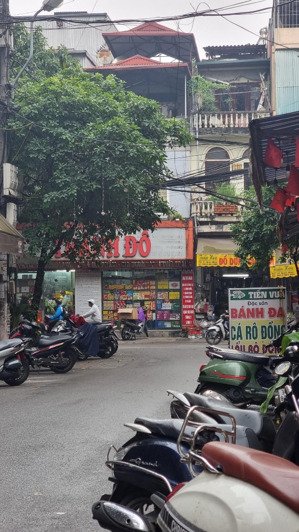 nhỉnh 17tỷ-phân lô-trước nhà ôtô tránh-vip nhất quan nhân - cực hiếm nhà bán-mt4,2m - sổ vuông đét