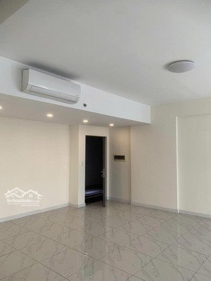 duy nhất 1 căn cho thuê! 123m² view hồ bơi giá chỉ 7 triệu/tháng. ai nhanh người được!
