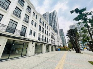 mở bán những căn cuối cùng shophouse tmdv tại vinhomes smart city, 600m2 cho thuê 200 - 250tr/th