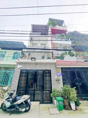 hot, bán gấp nhà riêng mã lò, btân, 50m2, 4 tầng mới đẹp, hẻm 8m xe hơi tránh, nhỉnh 5 tỷ.