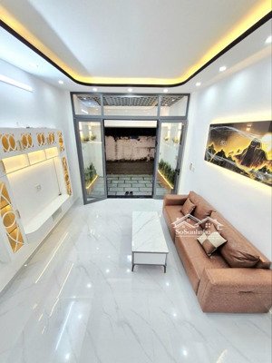 nhà 3 tầng - xe hơi ngủ trong nhà - full nội thất cao cấp - 7,39 tỷ- huỳnh tấn phát.q7