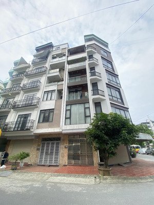 bán gấp nhà riêng 40m2, 16,8 tỷ tại văn khê, hà đông, 5pn + 6wc, 7 tầng