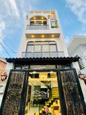 bán nhà 1 trệt 2 lầu 120m2 giá 2,6 tỷ - sổ hồng riêng ngay trung tâm thủ dầu một, hỗ trợ vay 70%