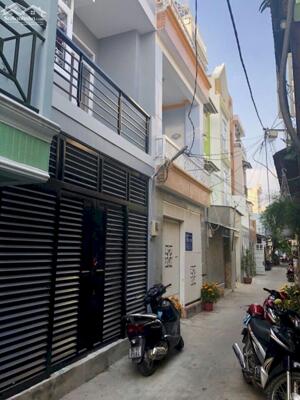 CHÍNH CHỦ GỬI BÁN NHÀ GIÁ RẺ VIEW LANDMARK - 4 Tầng, 4x11m Sổ Vuông vức - Giá chỉ Nhỉnh 7 Tỷ