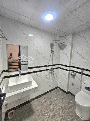 bán nhà riêng cực hiếm - sổ nở hậu - ô tô đỗ cửa - ngõ 68 nguyễn văn linh, long biên