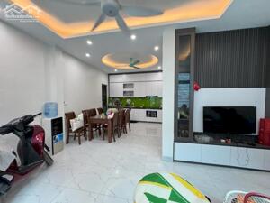 Bán nhà Khâm Thiên 28m2 vị trí đẹp ngõ thông đủ tiện ích 5.4 tỷ