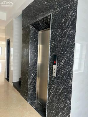 Cho thuê nhà khu đô thị Hưng Phú có 5 phòng ngủ.Giá 15 triệu