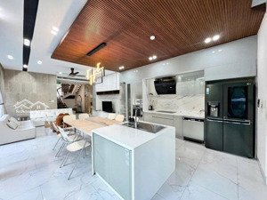 sân bay villa siêu sang hải châu hồ bơi riêng 4 master dòng tiền đỉnh cao giữa lòng đà nẵng