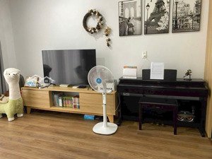 chuyển nhượng liền kề 75m2 giá tốt nhất marina. hoàn thiện nội thất về ở luôn, view đẹp