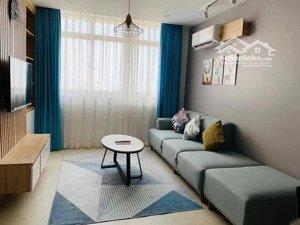 chính chủ bán cc screc tower, quận 3, 76m2, 2pn, 2wc, giá 1,9 tỷ