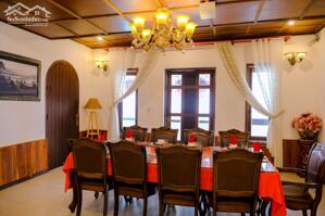 Mặt Tiền Vàng đường Quang Trung – Đà Lạt Dòng Tiền 200 Triệu/Tháng DT: 936m2 full thổ Giá : 78 tỷ