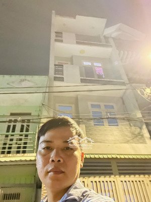 anh tôi cần tiền kinh doanh nên bán gấp nhà 4 tầng ngay hẻm 55 tây lân, sồ hồng riêng ko lộ giới