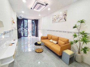 nhà 2 tầng 46m2 nở hậu full nội thất - hxh quang trung, p10, gv chỉ 5.15 tỷ