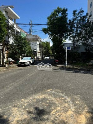 nhà 90m2/12,5 tỷ,đường mỹ an 3,sát cầu trần thị lý, đà nẵng, h:nam