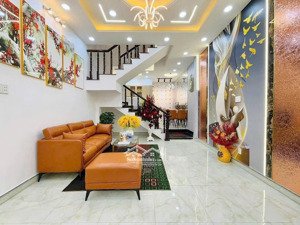 bán gấp nhà hxh 5m gần mt bình tây, 4 x 13m, 3 tầng btct, 4 pn, 5 wc, kế bên trường rạng đông 1