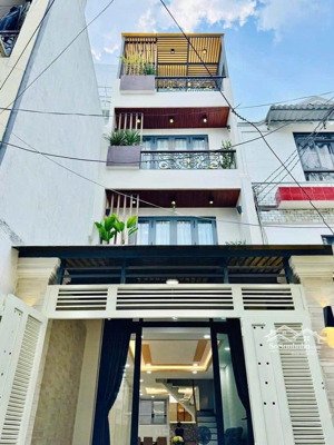 siêu phẩm nguyễn gia trí - ngay đại học hutech 4tâng - hẻm 8m - ung văn khiêm -13.9ty