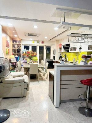 siêu phẩm mặt tiền 5 tầng/92m 8m gần vòng xoay lăng cha cả - út tịch hoàng văn thụ - chỉ 25.5tỷ tl