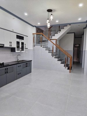 bán nhà riêng ở linh trung, thủ đức, giá 7 tỷ, 100m2, 3pn, 1wc, nhiều tiện ích