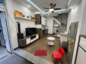 bán nhà riêng! phố bạchmai, 30m ra mặt phố, 2 thoáng, funll nội thất, sổ cc 30m2