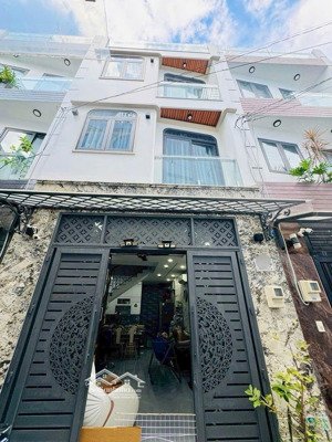 bán gấp_nhà mới xây 4 tầng sát mặt tiền nguyễn thái sơn chỉ 7.2 tỷ khu phân lô