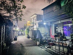 sát vành đai 2 - bán nhà c4 có gác - 4pn, 120m2 nở hậu - ô tô ngủ trong nhà, tam bình, thủ đức