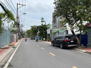 đất mặt tiền kd, 270 m2, full thổ cư, linh đông, ngay phạm văn đồng, thủ đức