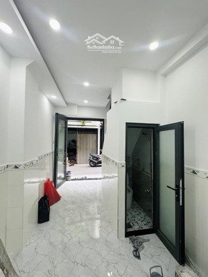 quận 8 hẻm xe hơi phạm thế hiển nhà nhỏ công năng to chỉ 2tỏi hơn xíu