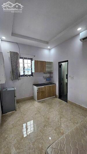 CHDV Cách Mạng Tháng 8 Quận 3, 6 Tầng thang máy, 75m2, hẻm XH, dòng tiền 500tr/năm,12.x Tỷ