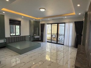 nhà đẹp đón tết lô góc ngõ thông 6 tầng thang máy phúc lợi 48.5m 8.85 tỷ hướng bắc