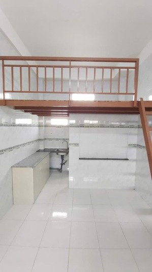 cho thuê nhà trọ 3,5 triệu, 28m2 tại lũy bán bích, p hiệp tân, tân phú, hcm