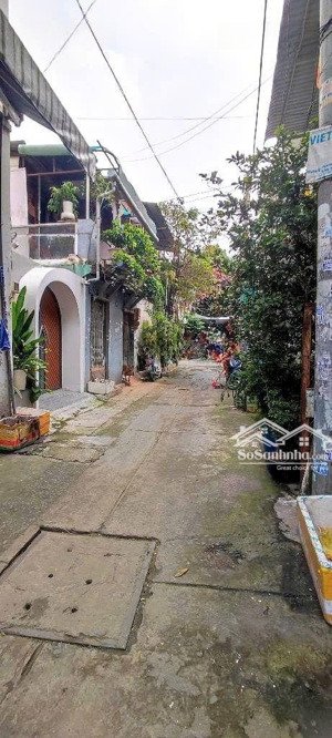 bán nhà ngang hiếm 6,5 mà giá chỉ nhỉnh 7 đ hẻm thông oto