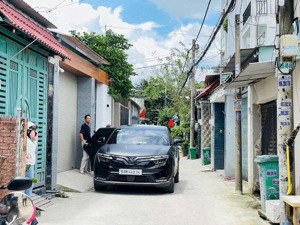 3,95 tỷ có nhà tx24 ,q12 hẻm ô tô 1,5 tầng tiện ở ngay, sổ riêng