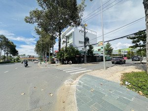 bán nhà góc 2 mặt tiền đường lý thường kiệt nguyễn quang diêu, trung tâm phường cao lãnh, đồng tháp