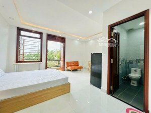 giá: 3,5 triệu/ tháng cho thuê phòng ban công full nội thất (gần cầu phú long). nhà số: 913/21