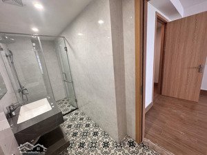 bán nhà phố xuân điệu cực chất giá giành giật chỉ 23.5 tỷ sở hữu ngay 50m 7 tầng tây hồ