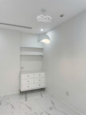 cần bán nhanh căn hộ sunshine city