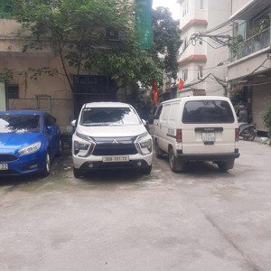 chủ doanh nghiệp ngộp tiền cần bán ! 50m x5t ngõ ô tô đỗ cửa tại xuân đỉnh giá 14,5 tỷ tl