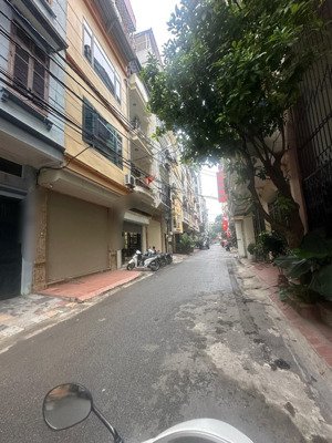 bán nhà phân lô ô tô tránh quan nhân-kdvp-50m ra mặt phố-ô tô chạy vòng quanh-2 thoáng,nhỉnh 17 tỷ