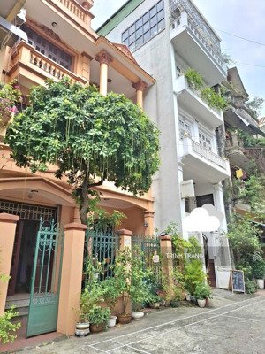 [giá đầu tư] bán biệt thự mini vòng thị ô tô sân vườn- ở hay xây ccmn đều tuyệt 23.99 tỷ