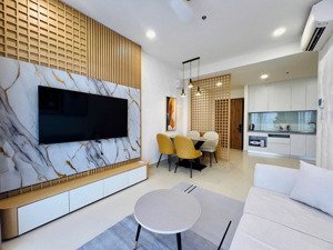 cần cho thuê căn 1 phòng ngủ the glory đầy đủ nội thất- bao phí quản lý- có ban công