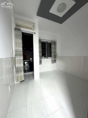 [BÁN NHÀ + QUẬN 1] HẺM XE HƠI – NHÀ 5 TẦNG ĐẸP – DÒNG TIỀN KHỦNG 20TR/THÁNG • Trần Đình Xu – 31m² – 5 tầng – ngang 3.5m x 9m