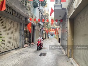 hiếm! nhà mới lạc long quân, 6 tầng thang máy, phân lô oto vào nhà, ngõ thông các ngả